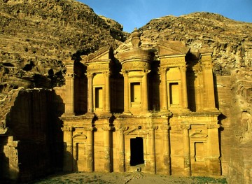 Free transportation to the Rose city of Petra